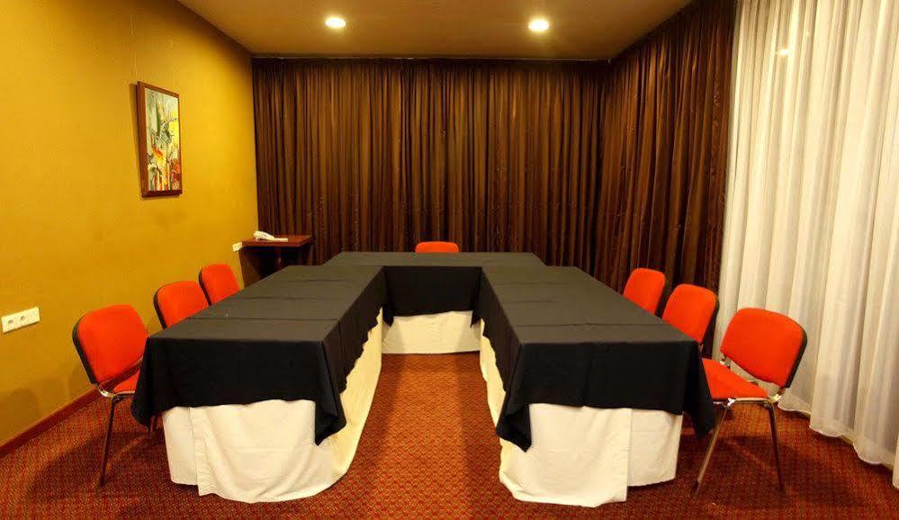 Hotel Elegance Nv Paramaribo Exteriér fotografie
